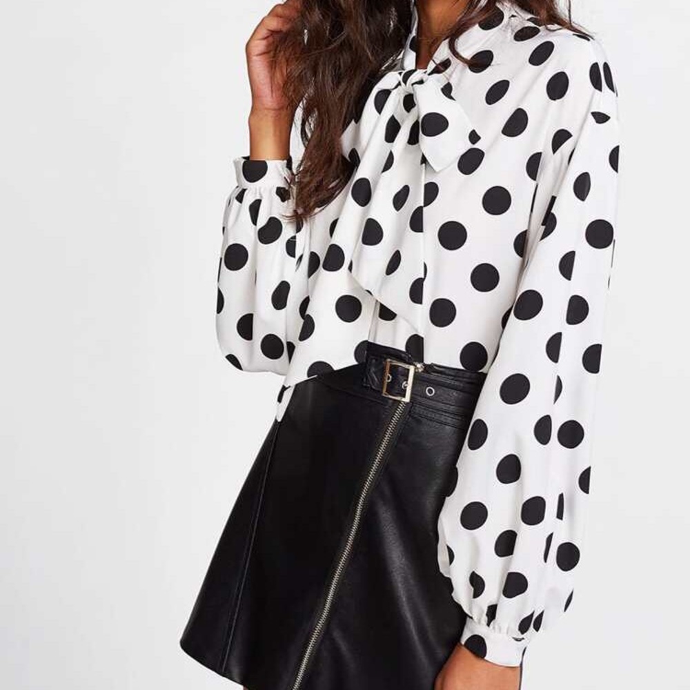 Lantern Sleeve, Self Tie Neck, Polka Dotted Blouse - Picture 4 of 6